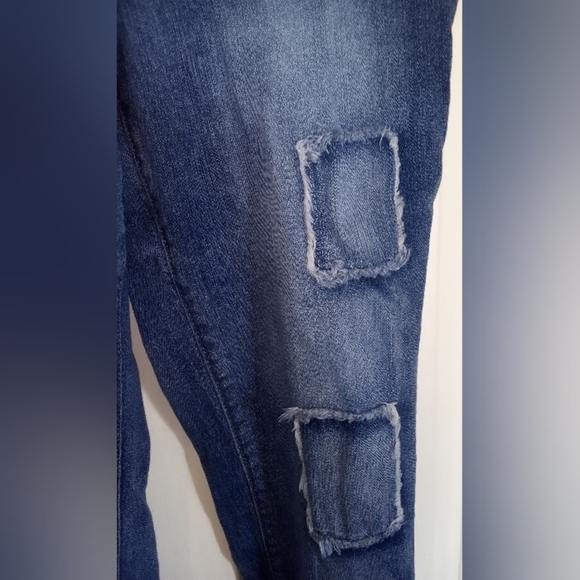 CATO Premium Denim Jeans, Sz 10, Distressed with patchwork, skinny jeans - Picture 3 of 8